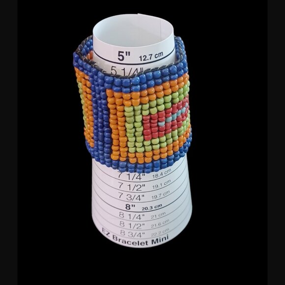 RJ Graziano Beaded Multicolor Square Bead Pattern Stretch Bracelet 7" OSFM - Picture 2 of 8